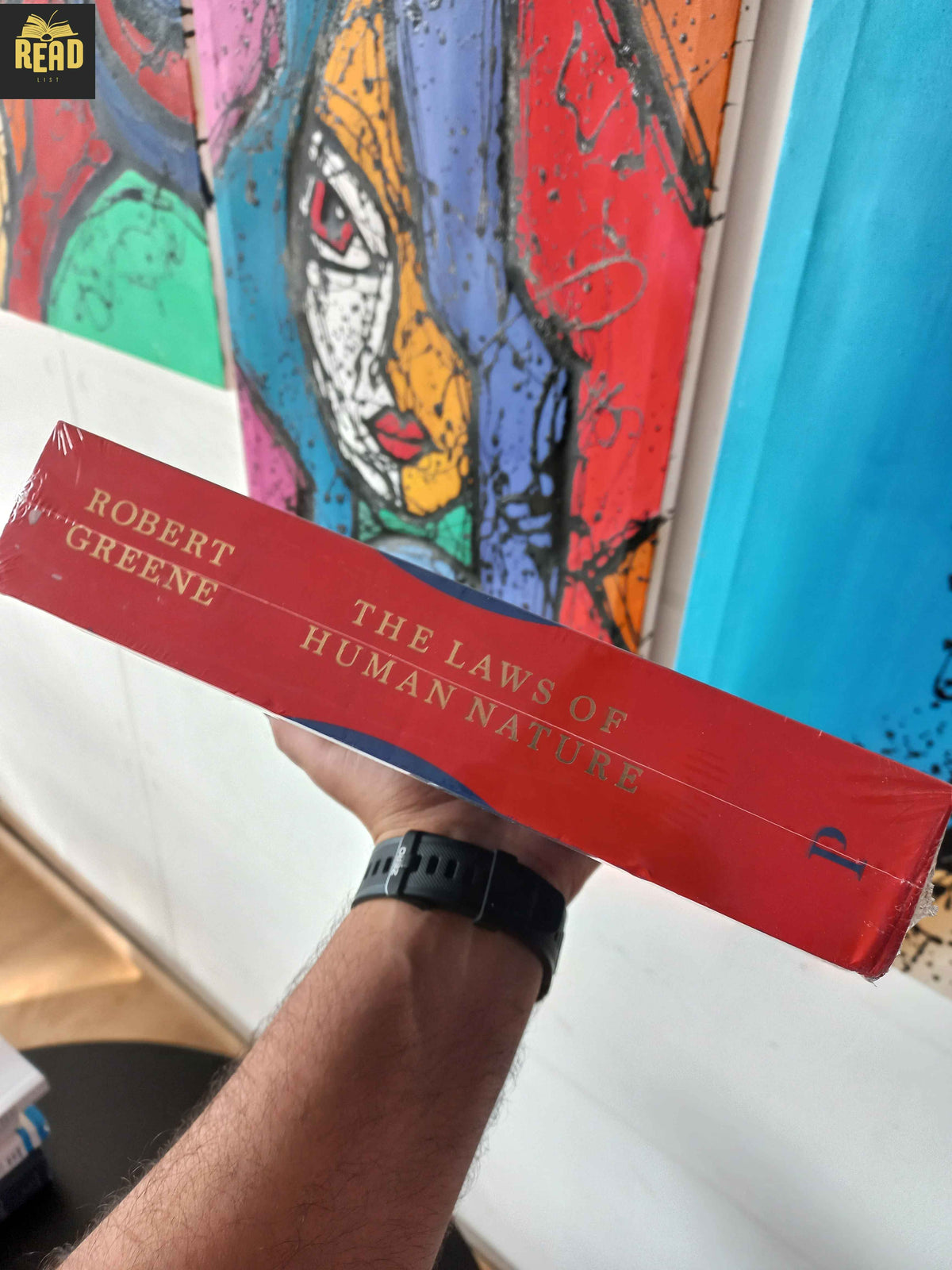 Side cover of The Laws of Human Nature by Robert Greene, a bestselling psychology and self-help book.