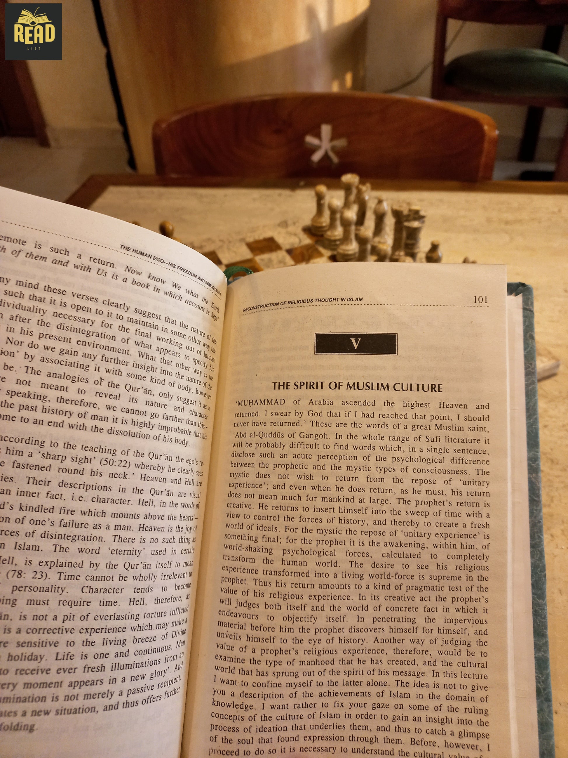 Inside pages of The Reconstruction of Religious Thought in Islam by Allama Muhammad Iqbal