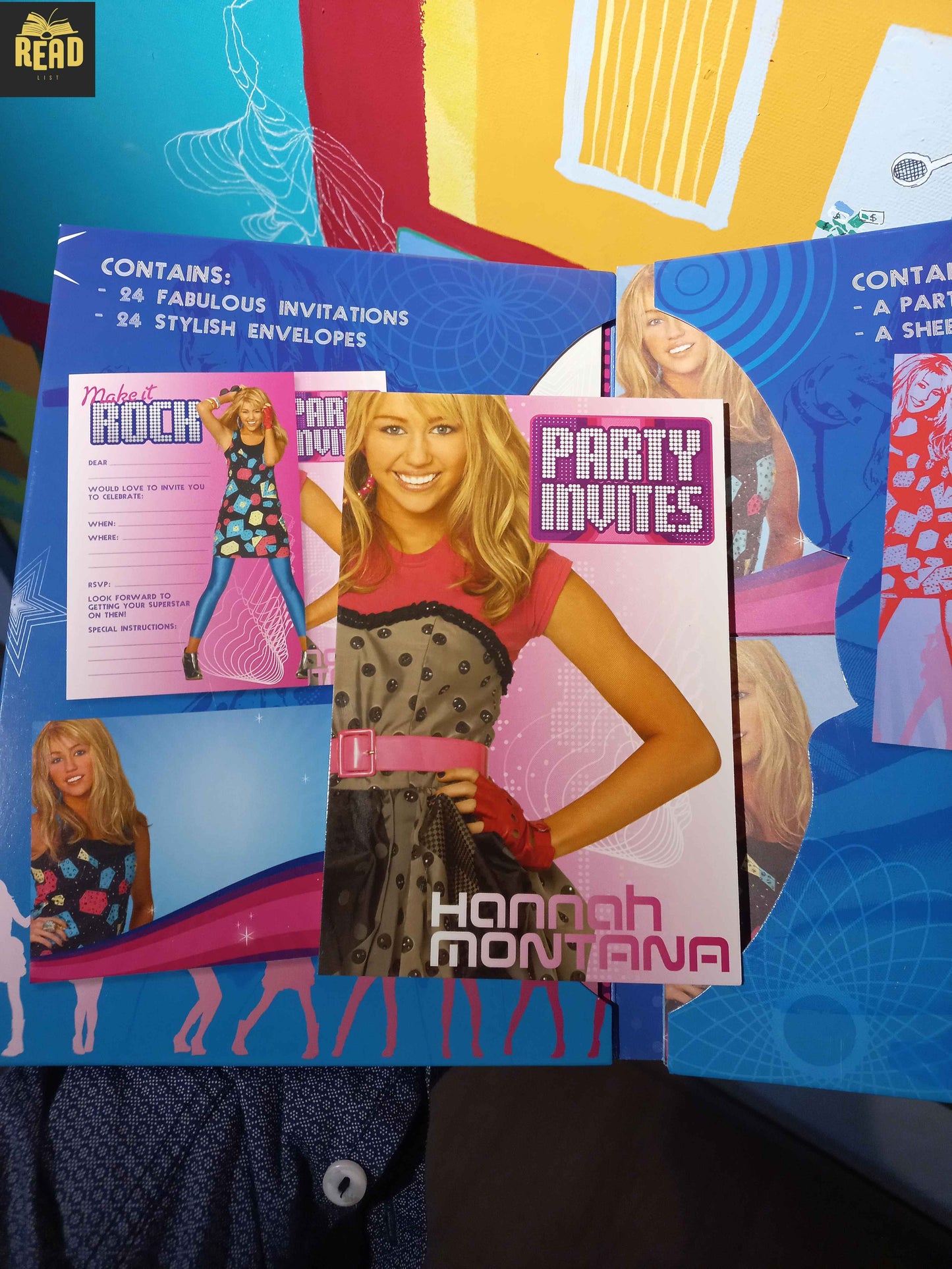 Hannah Montana party invitation kit with 24 invitations, envelopes, party planner book and stickers inside