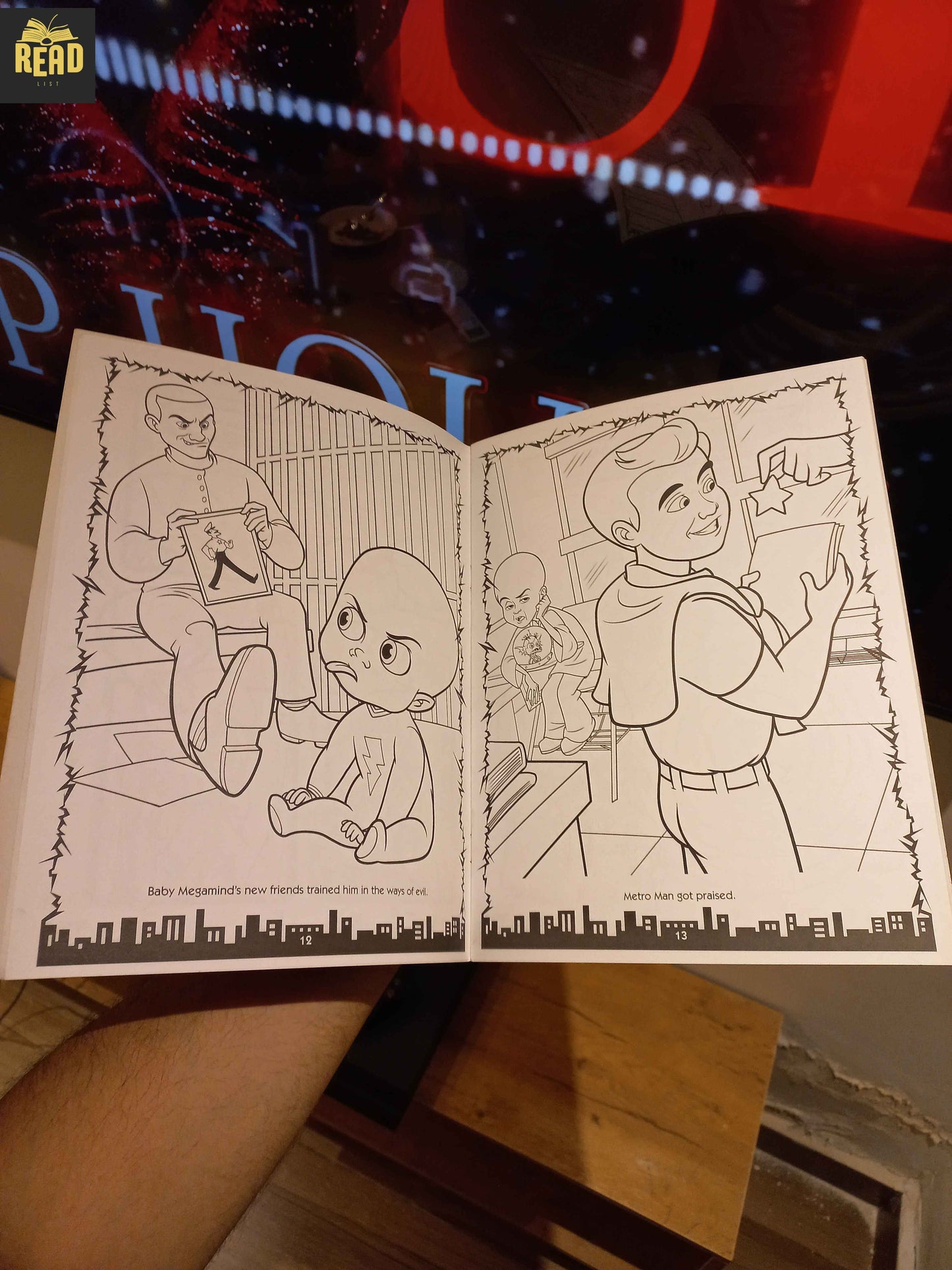 DreamWorks Megamind colouring and puzzle book inside pages