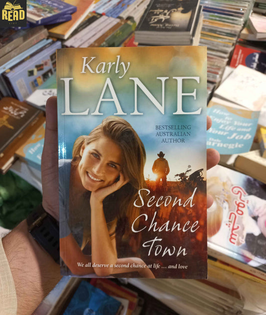 Second Chance Town by Karly Lane English novel front cover
